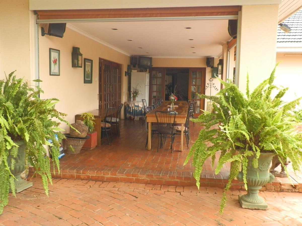 12 Fleetwood Bed & Breakfast Harare Dış mekan fotoğraf